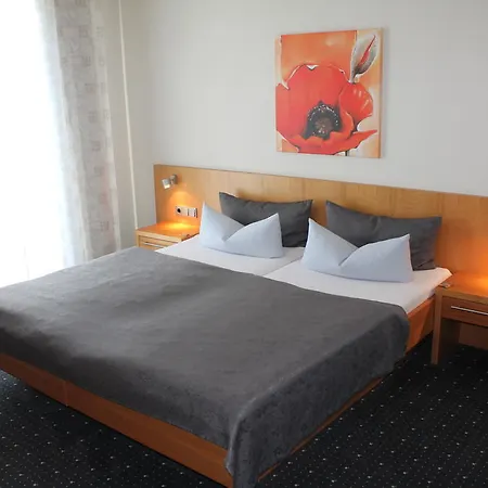 Goldener Hirsch 4* Suhl