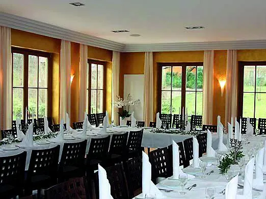 Goldener Hirsch Penzion 4*